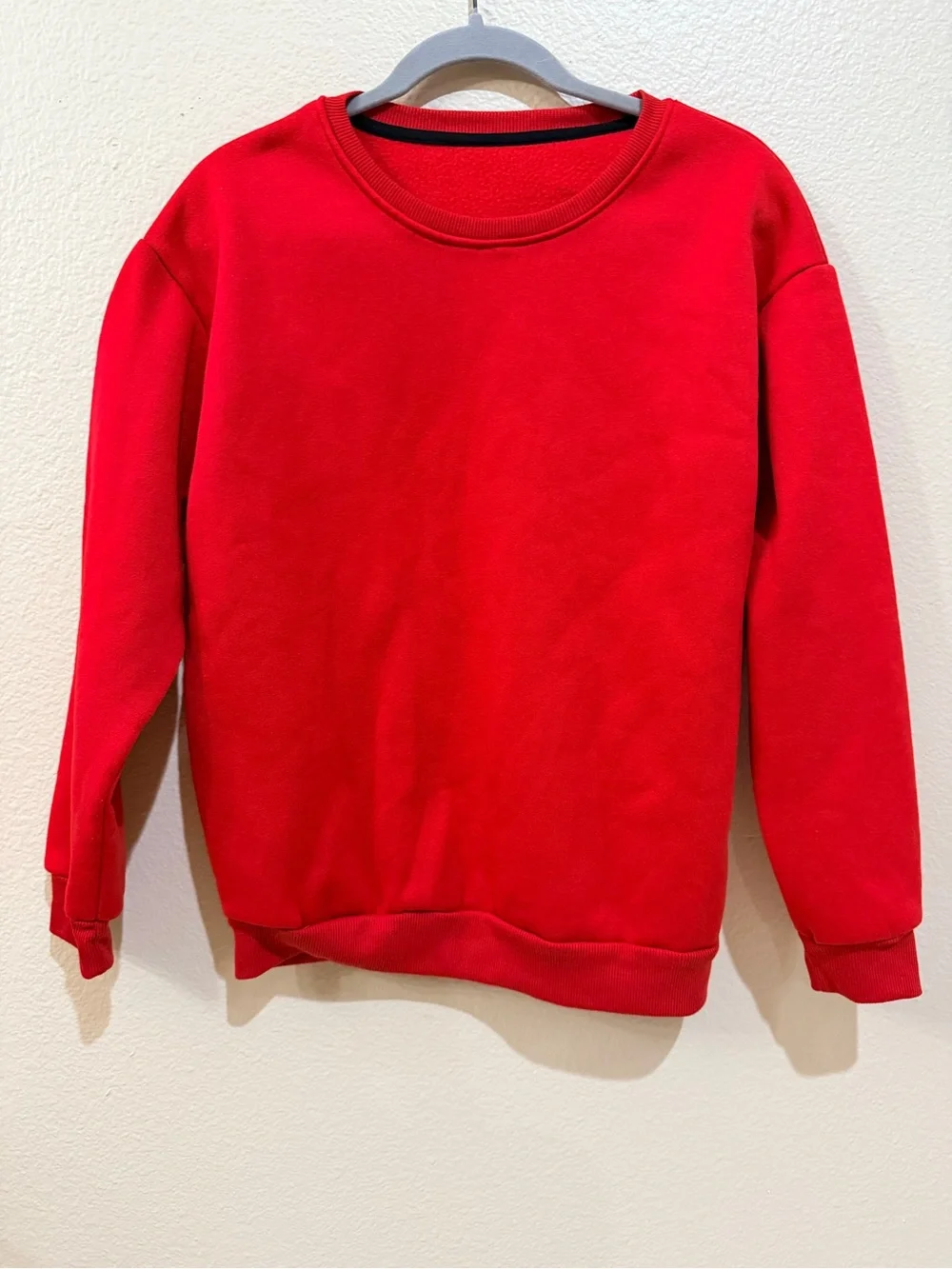 SHEIN Crewneck Sweatshirt Bundle Lot Size M Red & Make Heaven Crowded Green